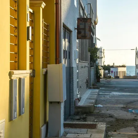 2 Bedroom Awesome In *