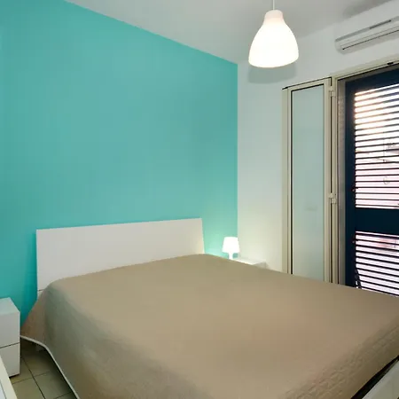 2 Bedroom Awesome In Holiday home