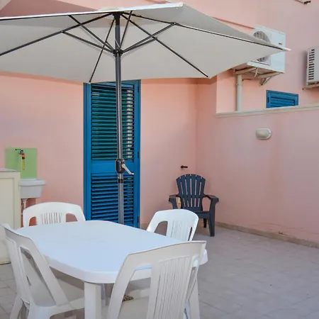 2 Bedroom Awesome In Holiday home