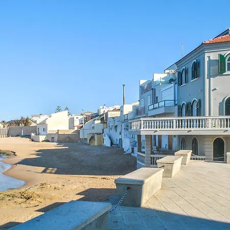 2 Bedroom Awesome In *